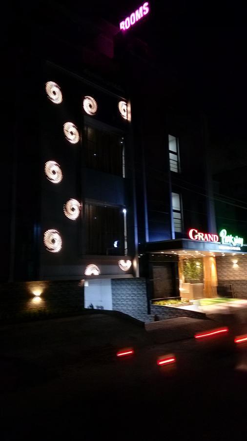 Hotel Grand Parkway Tambaram Exterior foto